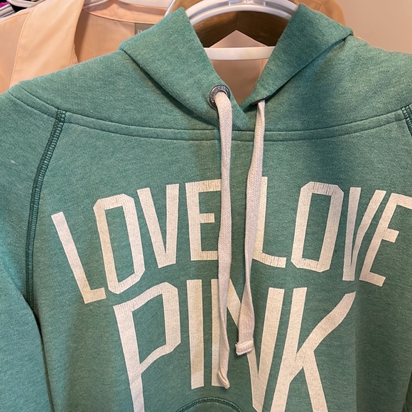 Vintage PINK hoodie - Picture 2 of 4